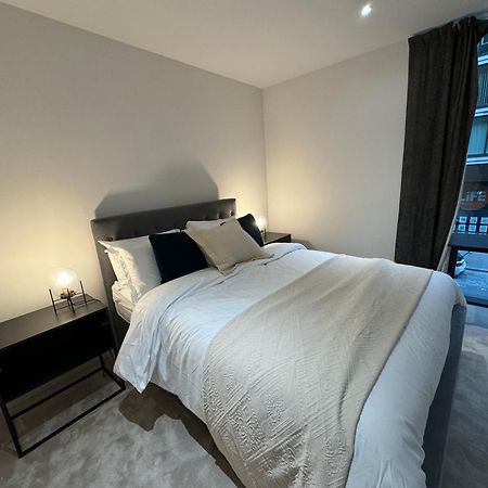 Riverside Suites And Apartments London Exterior photo