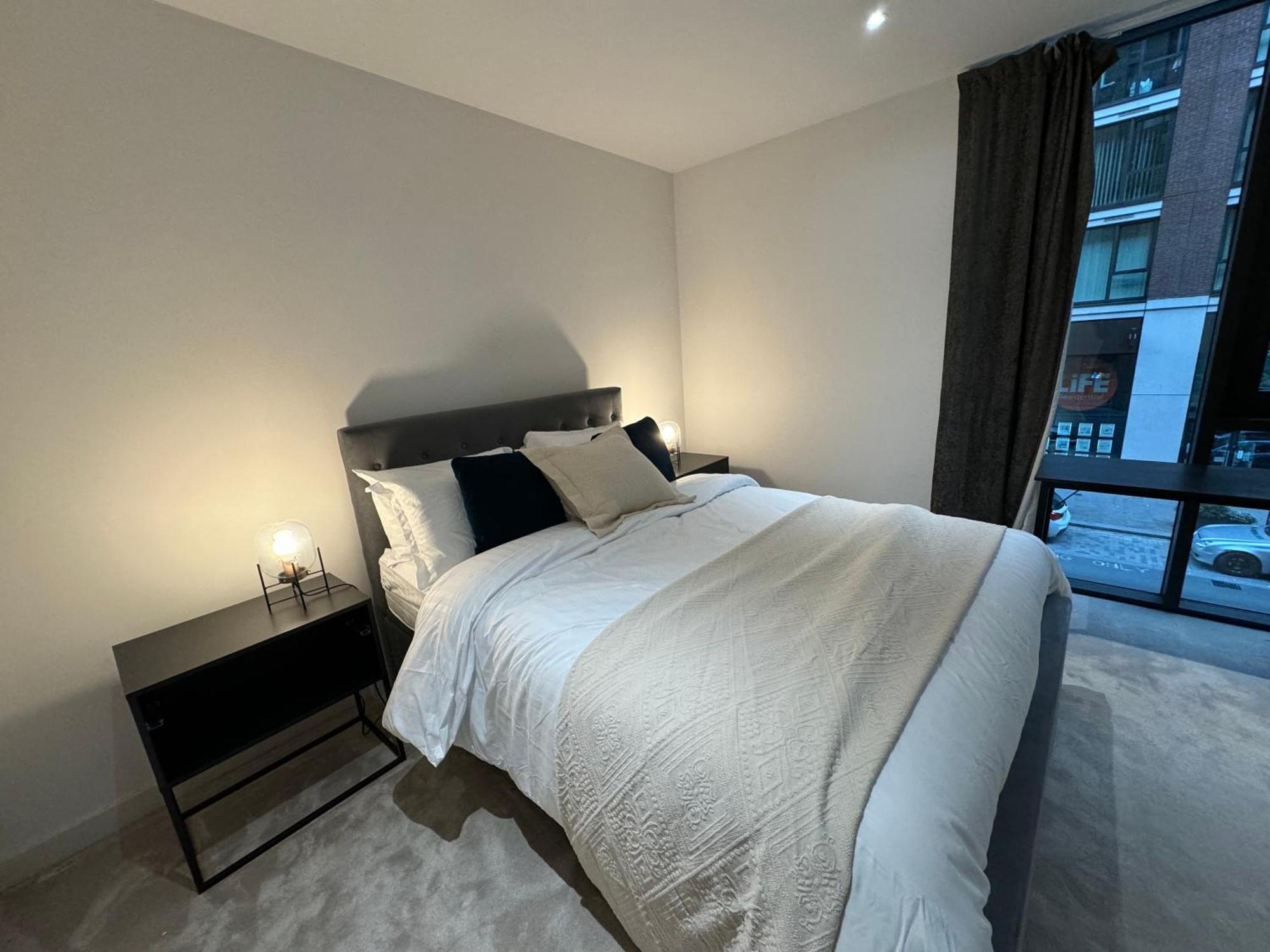 Riverside Suites And Apartments London Exterior photo